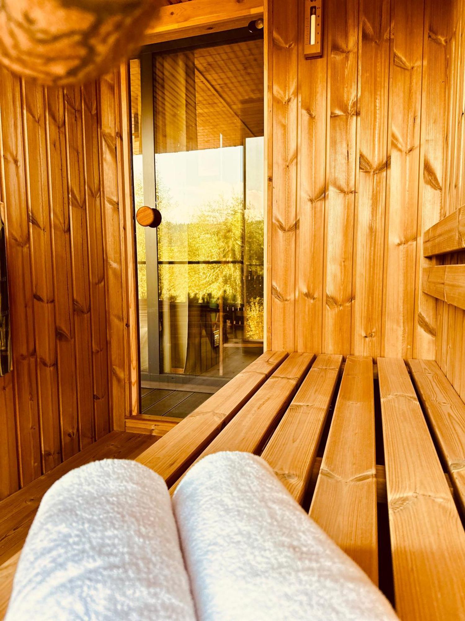 Brown Deer - Z Sauna Na Tarasie, Jacuzzi I Widokiem Na Gory - By Deer Hills Luxury Apartments Kocon Zewnętrze zdjęcie